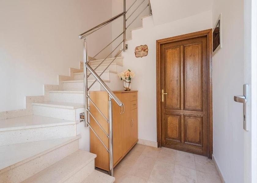 Zadar Privlaka Interior Entrance