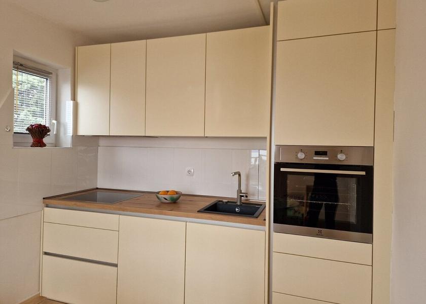 Split-Dalmatia Bol Kitchen