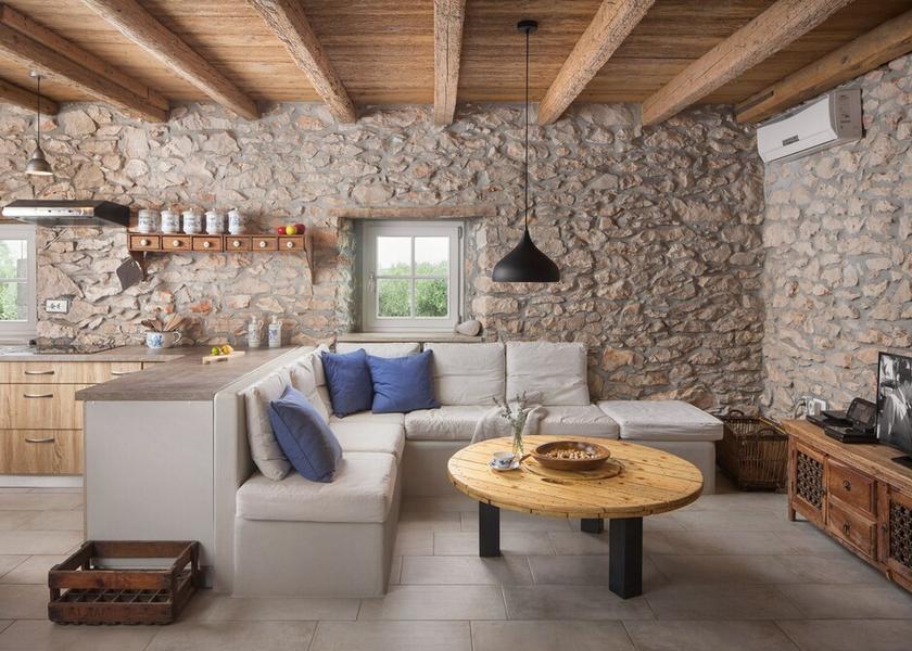 Istria (county) Umag Interior Entrance