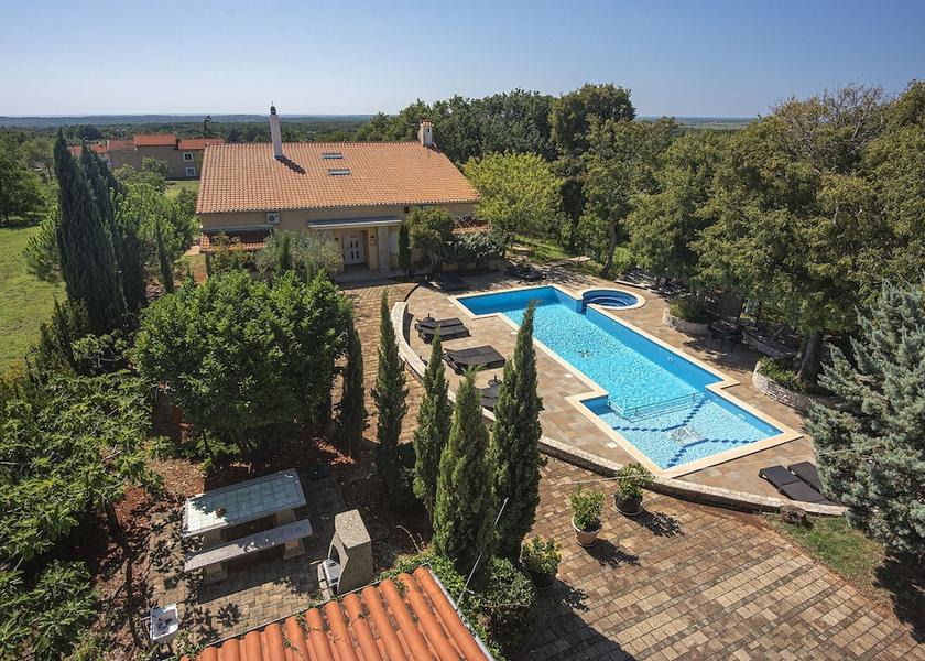 Istria County Liznjan Pool