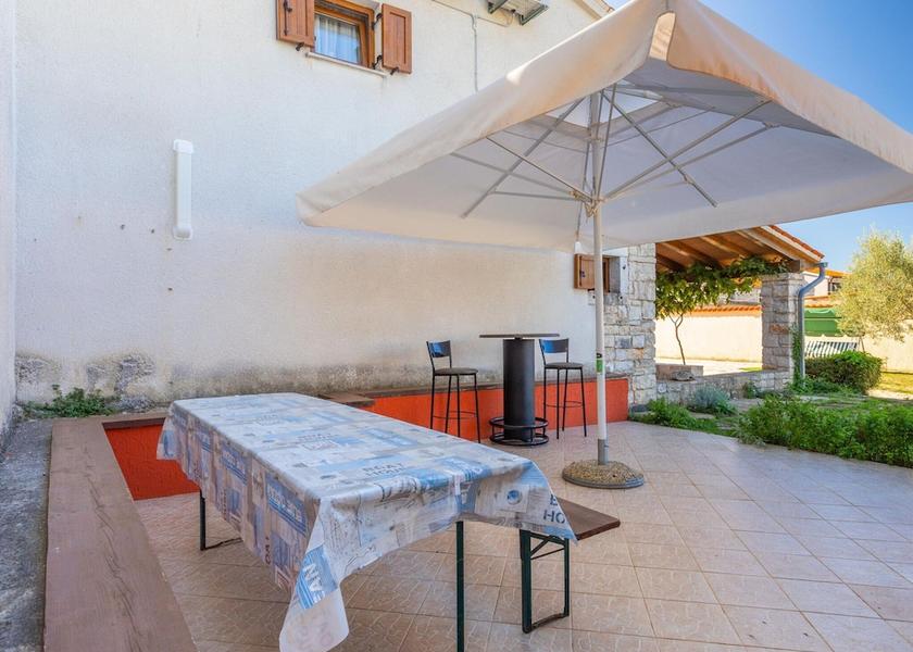 Istria County Marcana Dining Area