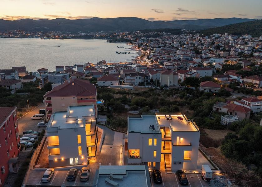 Split-Dalmatia Okrug Facade