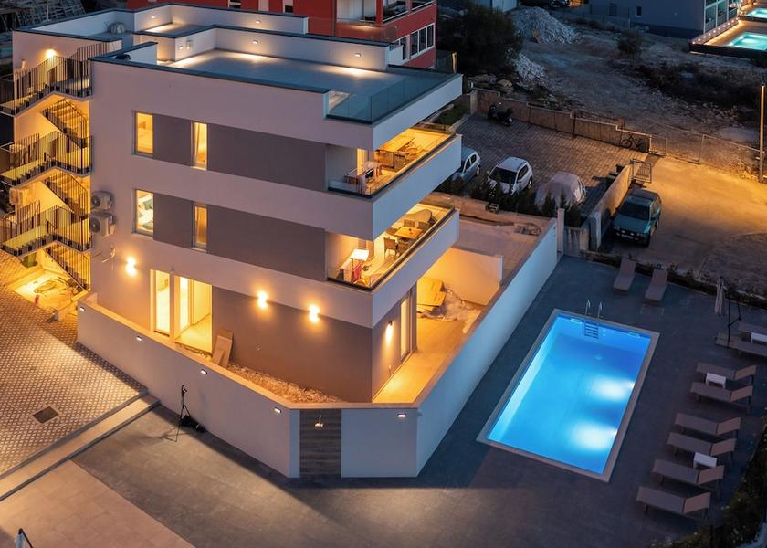 Split-Dalmatia Okrug Garden