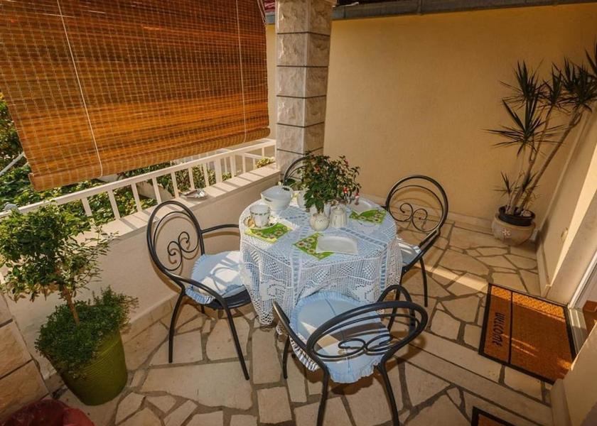Split-Dalmatia Supetar Outdoor Dining