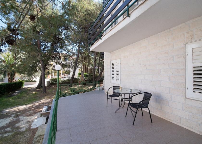 Split-Dalmatia Supetar Outdoor Dining