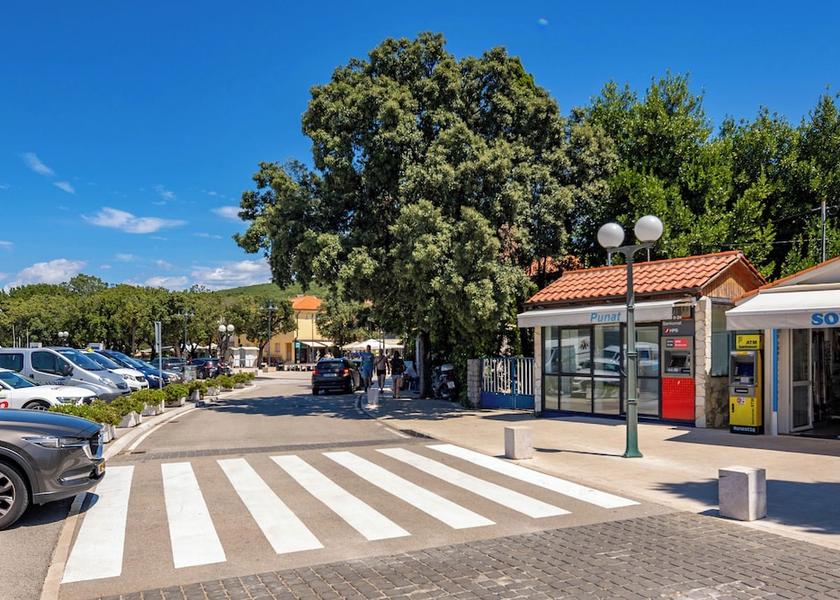 Primorje-Gorski Punat Parking