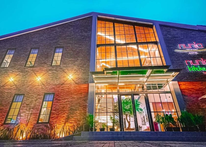 Banten Serang Exterior Detail