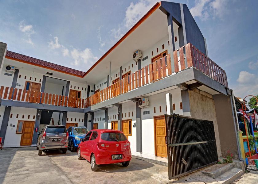 Central Java Klaten Parking lot