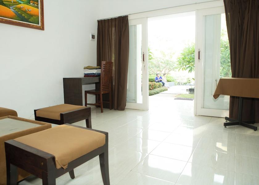 Bali Banjar Living Area