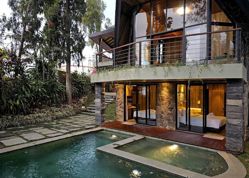 East Java Batu Private Pool