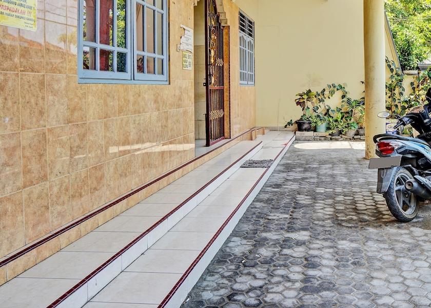 East Java Gresik Lobby
