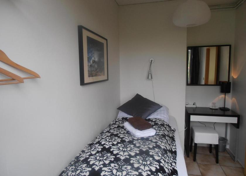Southern Region Vik I Myrdal Single Room with Shared Bathroom