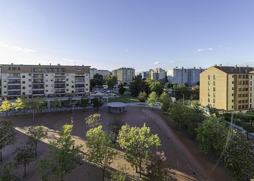 Lombardy Rozzano Room