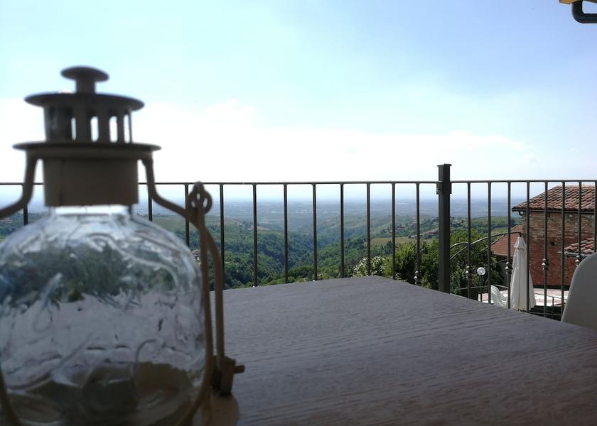 Piedmont Belvedere Langhe Terrace