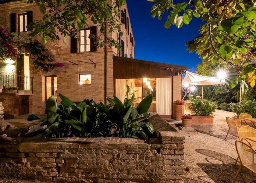 Marche Montefiore dell'Aso Room