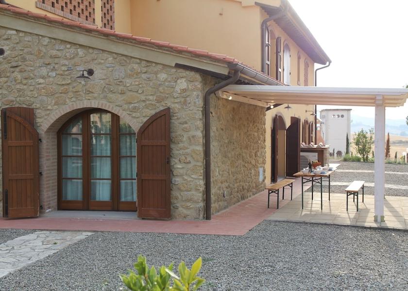 Tuscany Lajatico Terrace