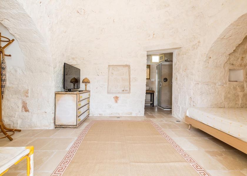 Puglia San Michele Salentino Interior Entrance