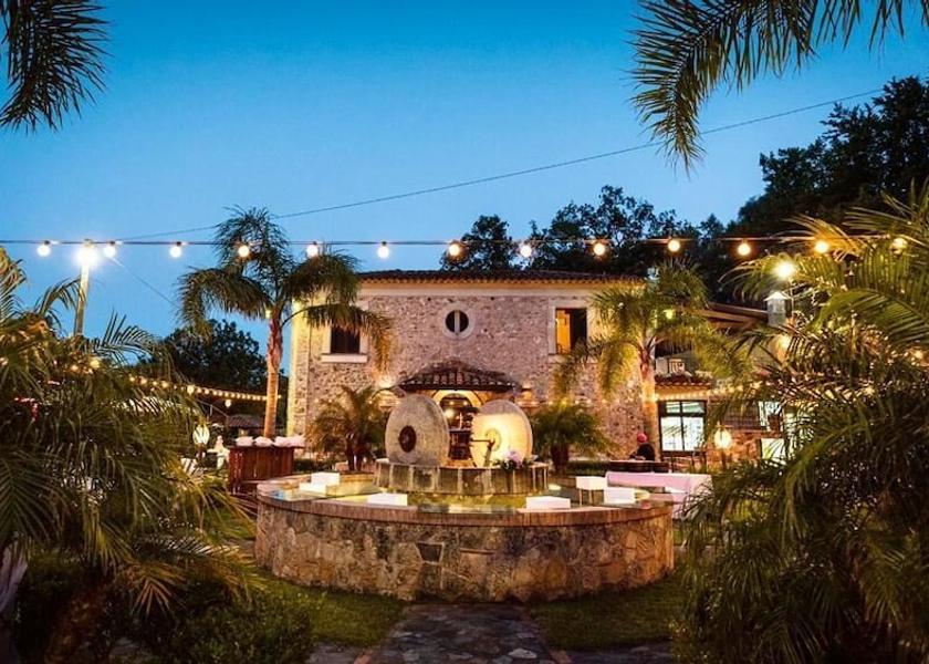 Calabria Gerace Facade