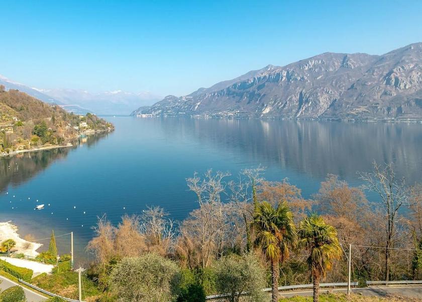 Lombardy Oliveto Lario Room