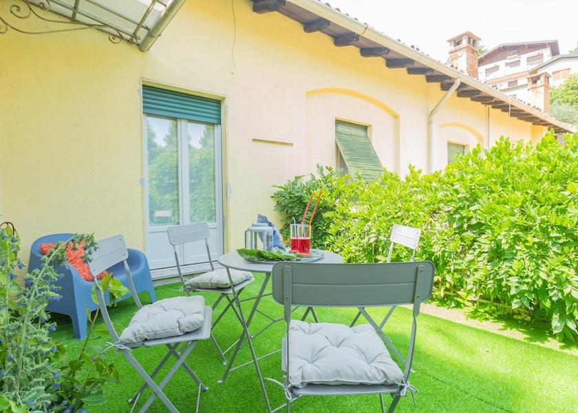 Lombardy San Fermo della Battaglia Room