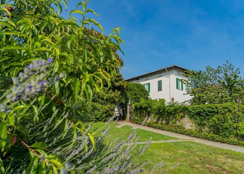 Lombardy San Fermo della Battaglia Room