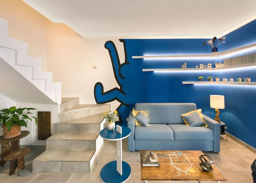 Campania Meta Living Area