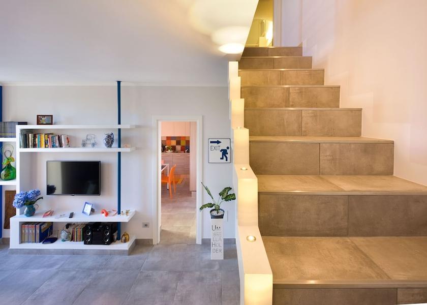 Campania Meta Living Area