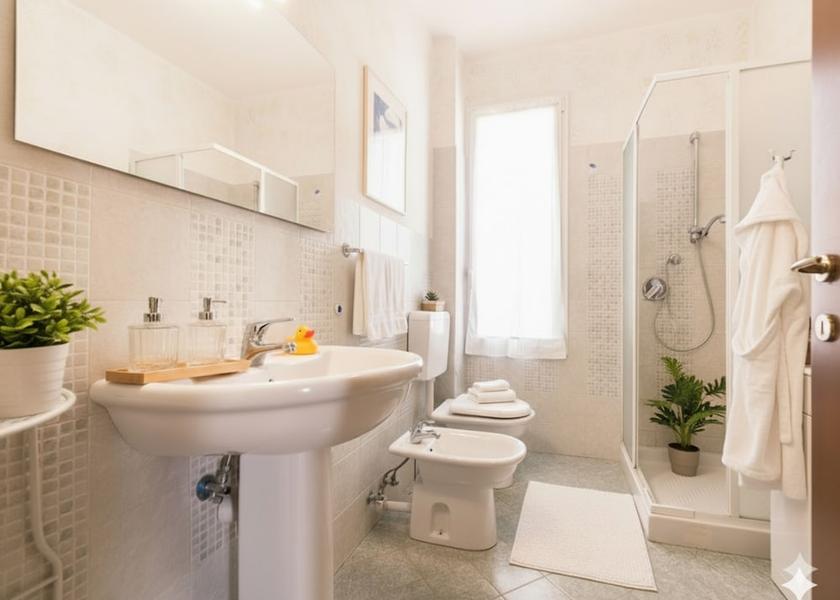 Liguria Costarainera Bathroom