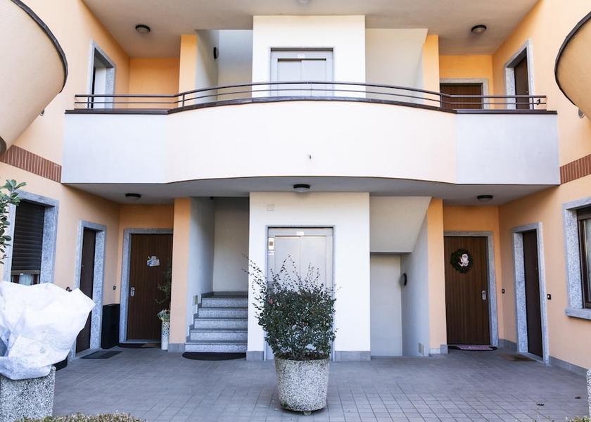 Lombardy Vizzola Ticino Room