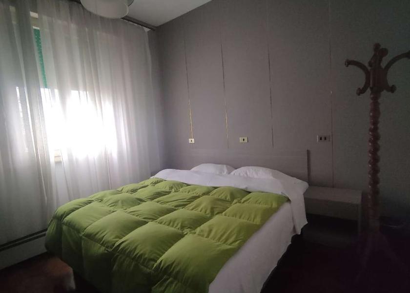 Emilia-Romagna Cento Room
