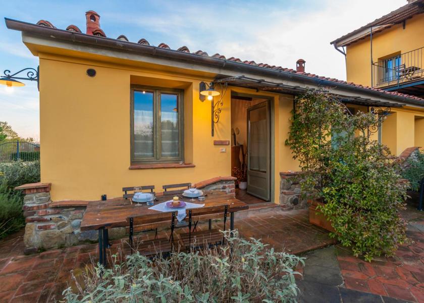 Tuscany Pergine Valdarno Hotel Exterior