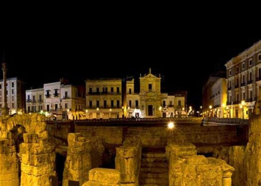 Puglia Galatina Exterior Detail