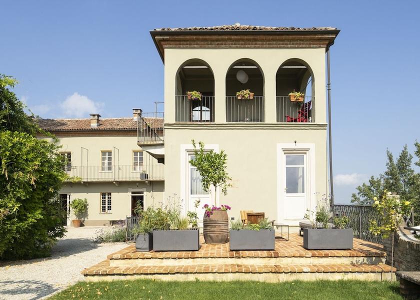 Piedmont Santo Stefano Belbo Facade