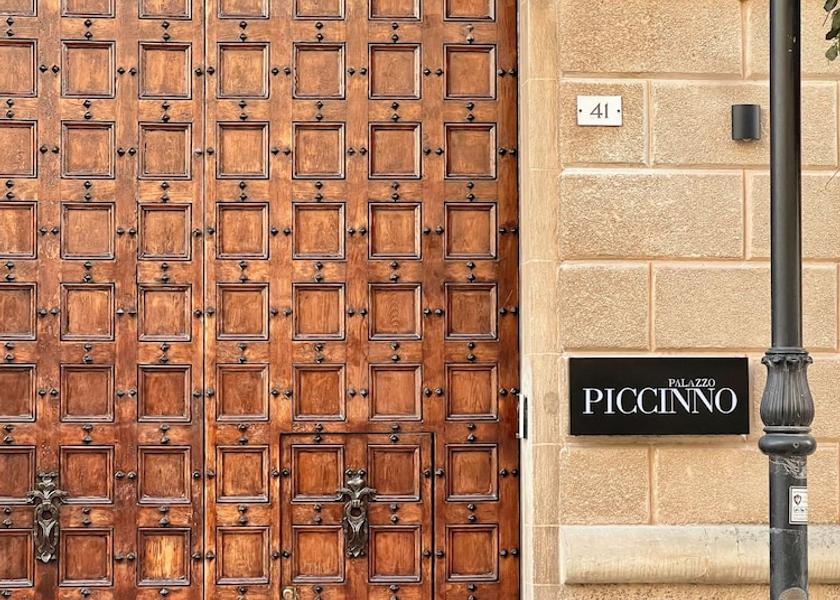 Puglia Parabita Exterior Detail