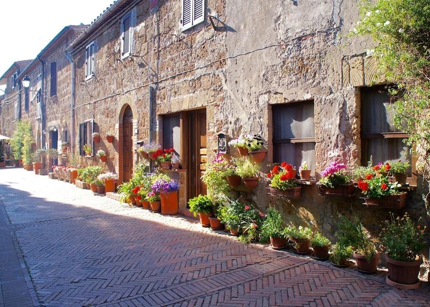Tuscany Pitigliano Room