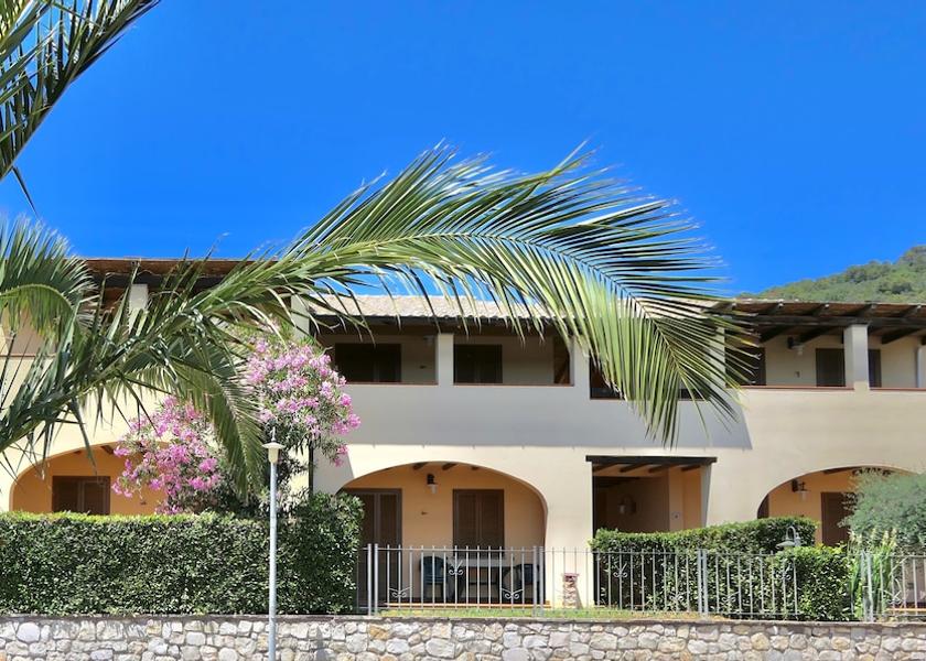 Tuscany Suvereto Facade