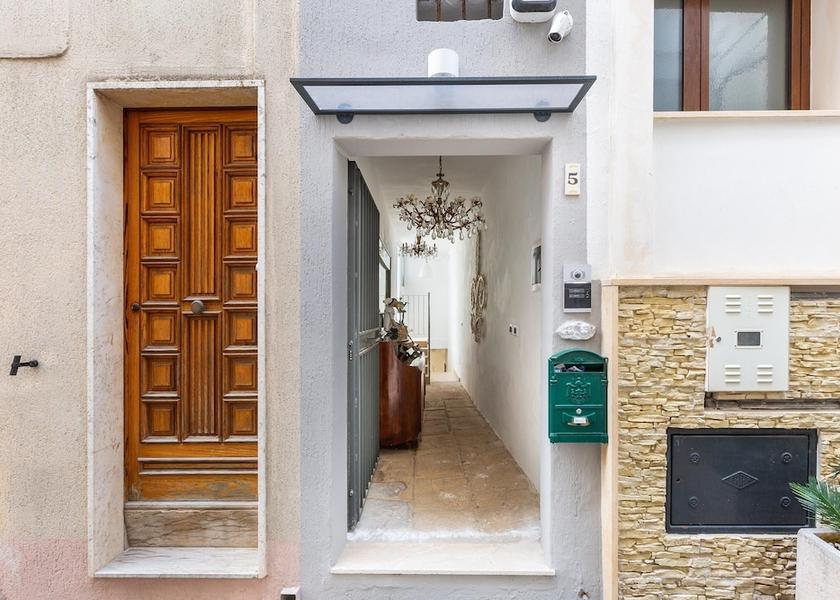 Puglia Parabita Entrance