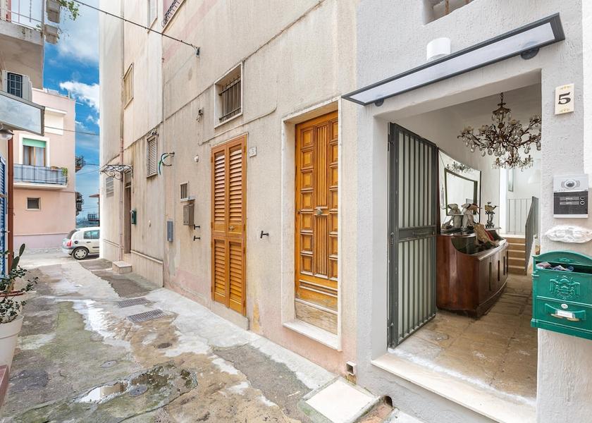 Puglia Parabita Primary image