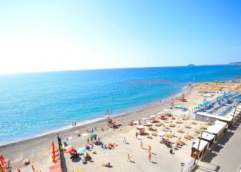 Liguria Borghetto Santo Spirito Beach