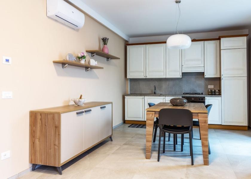 Lombardy Lezzeno Kitchen