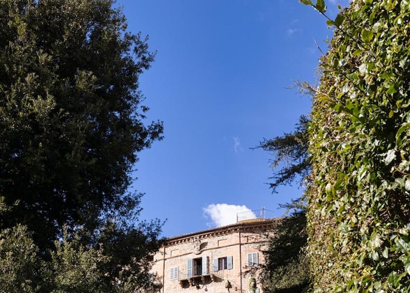 Tuscany Sovicille Exterior Detail