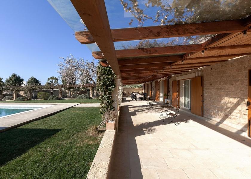 Puglia Calimera Outdoor Dining