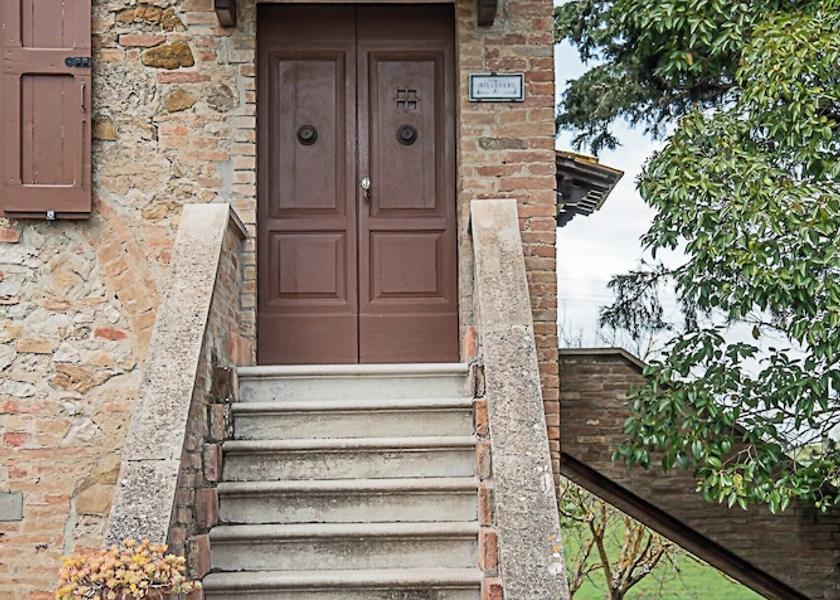 Tuscany Buonconvento Front of property