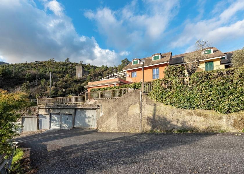 Liguria Deiva Marina Exterior Detail