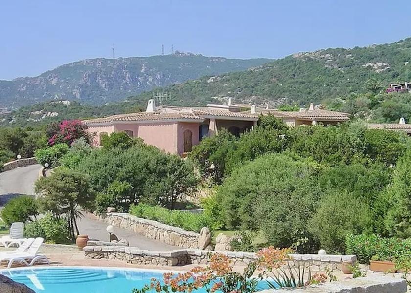 Sardinia Arzachena Pool