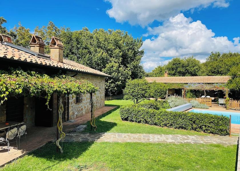 Tuscany Pitigliano Exterior Detail