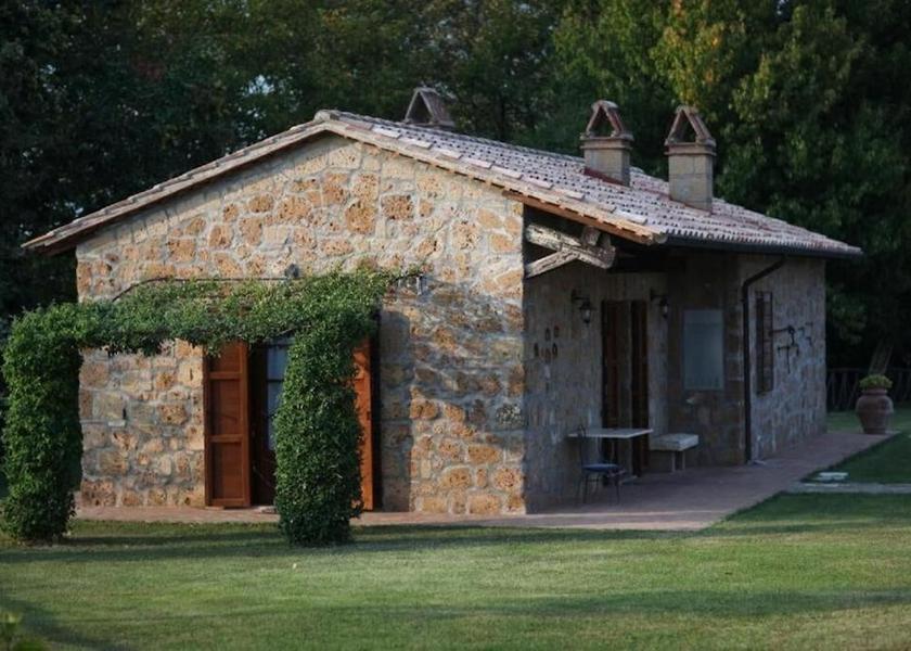 Tuscany Pitigliano Room