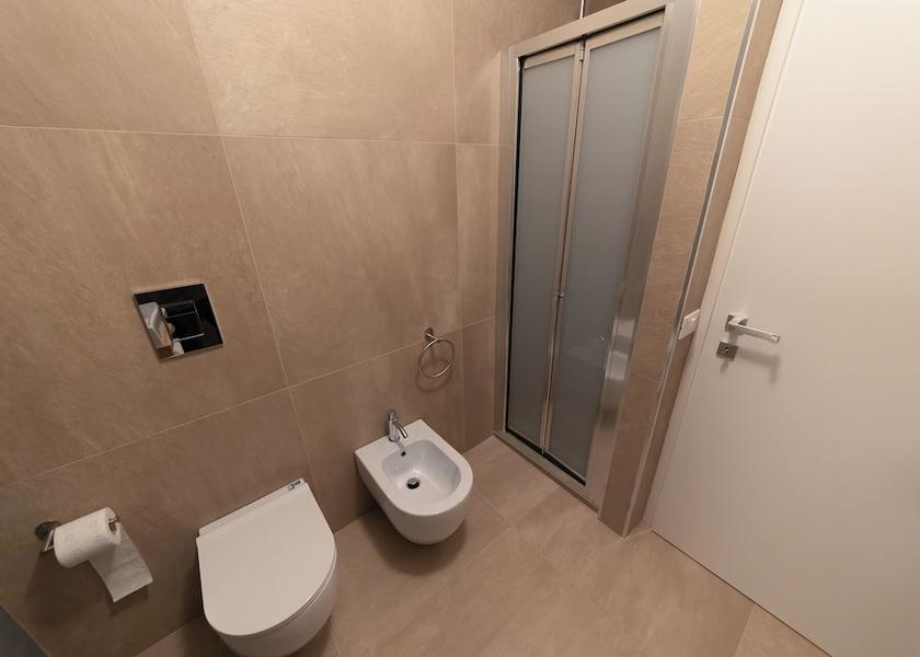 Sicily Balestrate Bathroom