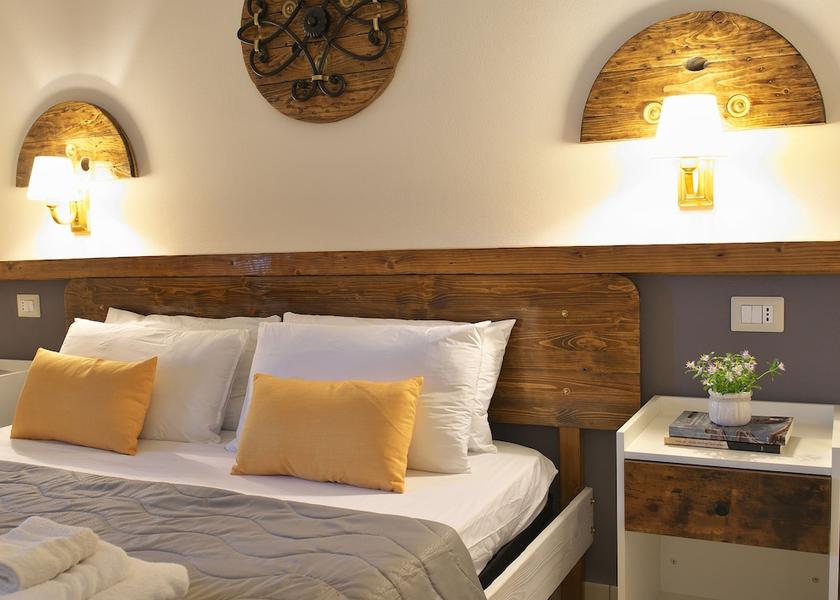 Sardinia Olmedo Room