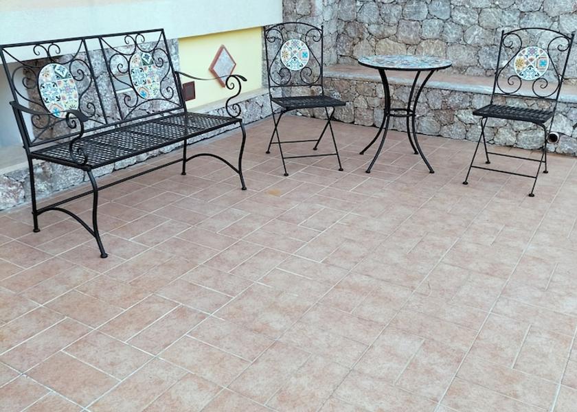 Sicily Gaggi Exterior Detail